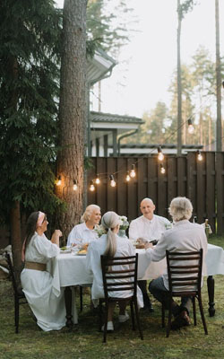 garden-decoration-lighting