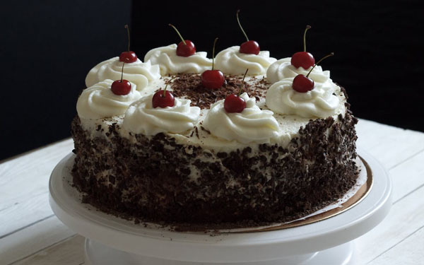 Chocolate-Cherry-Cake-recipe